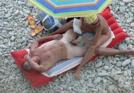 STREAMING MATURE WANNONCE DOMINATRICE Branlette sur la plage escort chamonix